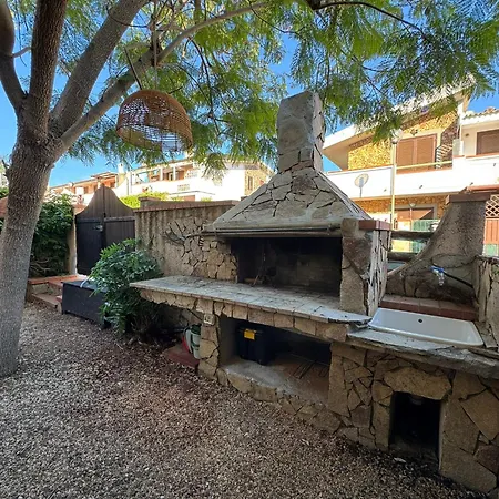 Casa vacanze Lina- *